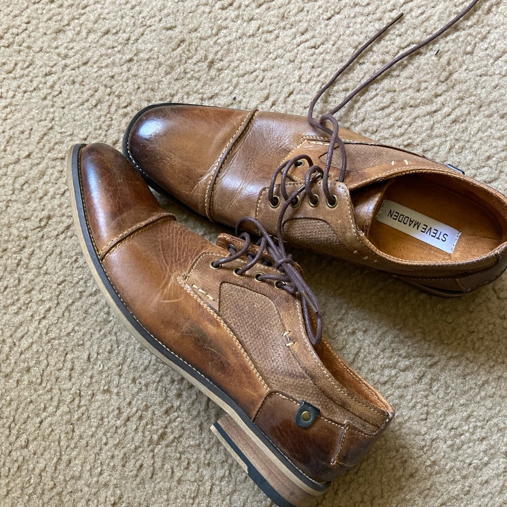 Steve Madden - Picture 2 of 3